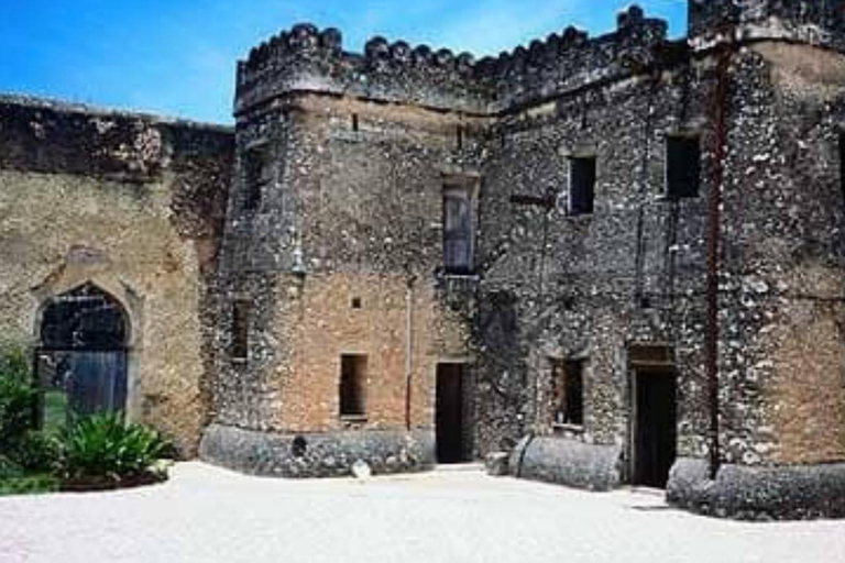 Zanzibar: Ancient Town Tour Zanzibar: Ancient Stone Town Not Hotel Pick Up and Drop Off