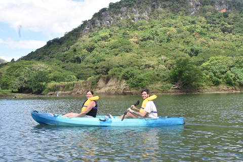 Sigatoka: Cave and Village Tour with Lunch and Transfers