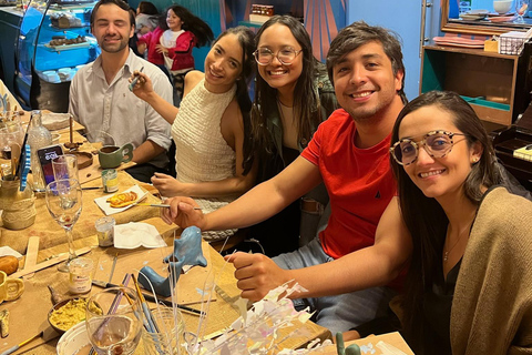 Bogotá: Artisanal Ceramics & Wine – A Sensory Experience Bogotá: Handmade Ceramics & Wine – Sensory Experience