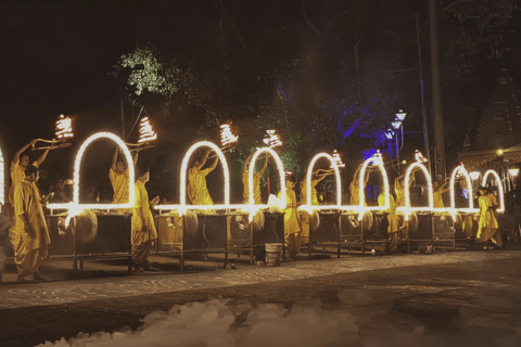 Kolkata: Full-Day City Tour with Boat Ride and Ganga Arti