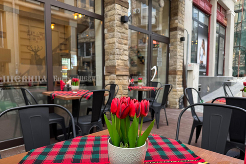 Sofia: Private Day Tour to Plovdiv with Traditional Lunch