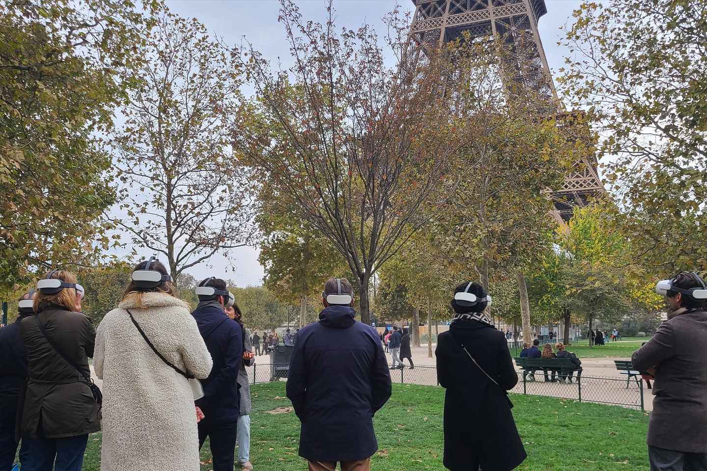 Paris : visite immersive de la Tour Eiffel en réalité virtuelle