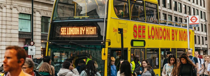 London: Guidet rundtur om aftenen i åben sightseeingbus