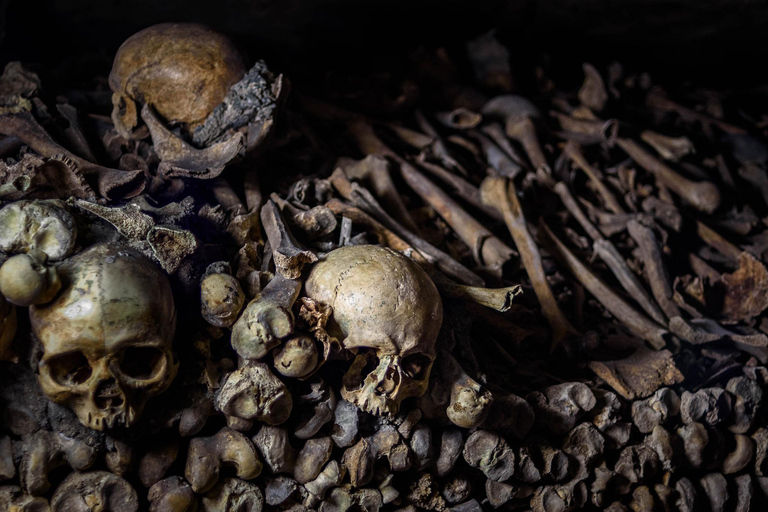 Paris Catacombs Guided Tour:Skip-the-Line & Restricted Areas Small Group Tour