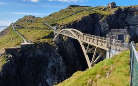 From Cork: West Cork to Mizen Head Guided Full Day Tour