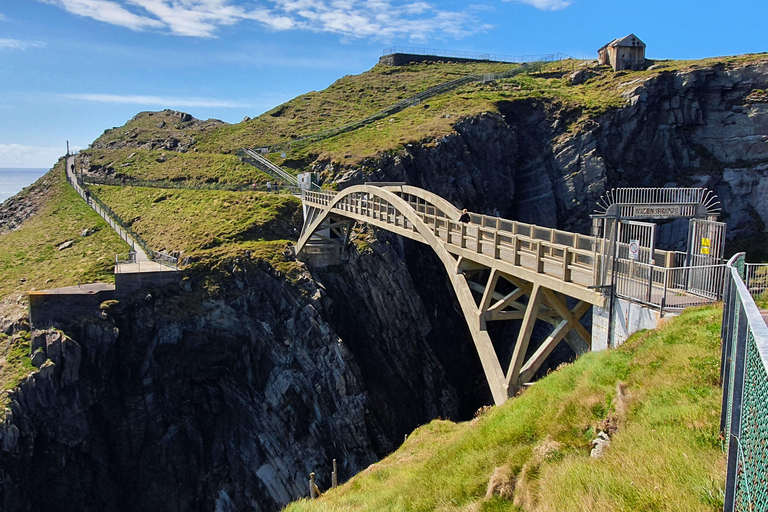 From Cork: West Cork to Mizen Head Guided Full Day Tour