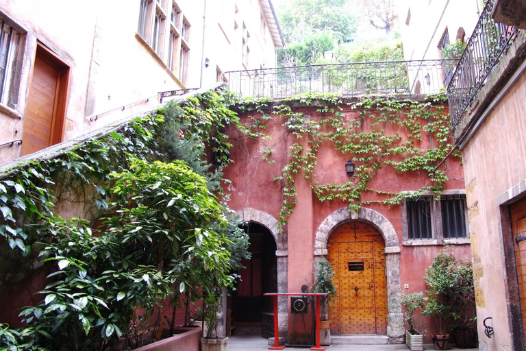 Lyon oude stad hoogtepunten en geschiedenis privé wandeltour2 uur: Rondleiding door de oude stad