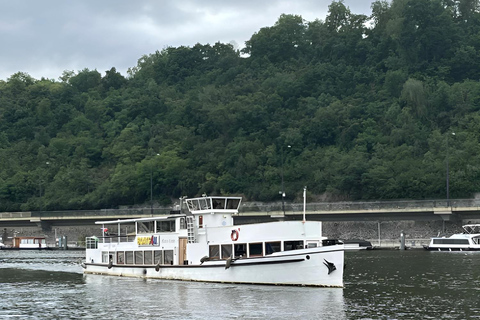 Prague: 1-Hour Prosecco Party Cruise with Unlimited Prosecco