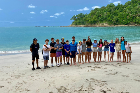 Manuel Antonio Park: Guided Walking Tour with a Naturalist Private Tour