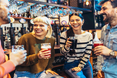 Tour de degustación de cerveza sueca en pubs del casco antiguo de Estocolmo2 horas: Cata Privada de 4 Cervezas