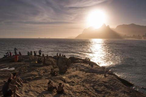 Tour Arpoador: Paseo por Copacabana y Puesta de Sol en el Arpoador