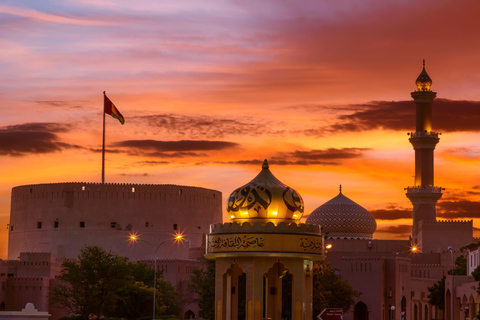 From Muscat: Nizwa Guided Tour with Optional Overnight Stay Nizwa Evening Tour with Overnight Stay