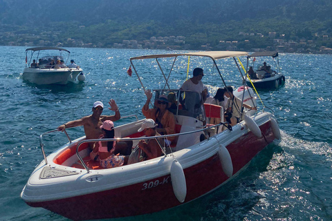 Kotor: Tour durch die Blaue Höhle und den Golf mit dem Schnellboot