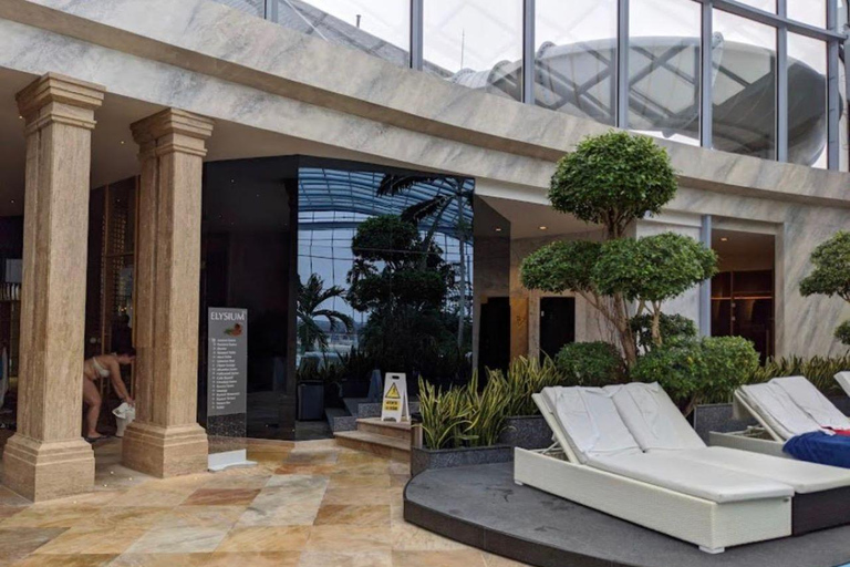 Bucharest: Transfer to Therme+Full EntryTicket 12h