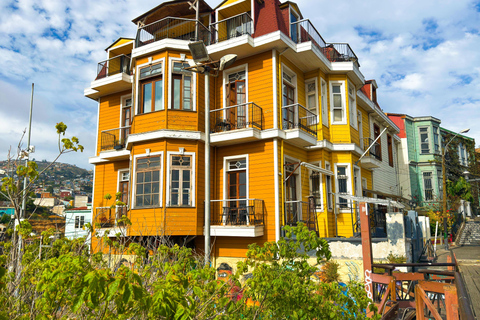 Chile: Valparaíso & Viña del Mar in 1 Day: Must-Sees of the Central Coast Chile: Valparaíso & Viña del Mar in 1 Day: Must-sees of the Central Coast