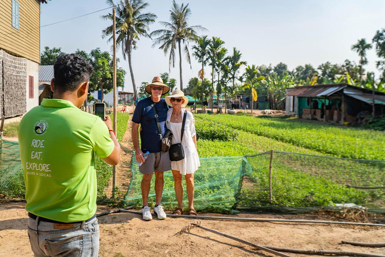 Siem Reap: Village Tour with HeroRATs & Lotus Silk Farm Vespa Option + English Guide