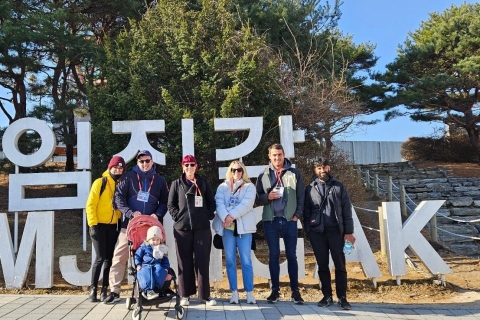 Depuis Séoul : Visite du 3e tunnel et du pont suspendu de la DMZLieu de rendez-vous : Sortie 10 de la gare de Myeong-dong