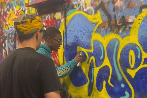 Los Ángeles: Experimenta una Lección Práctica de Graffiti en Los Ángeles