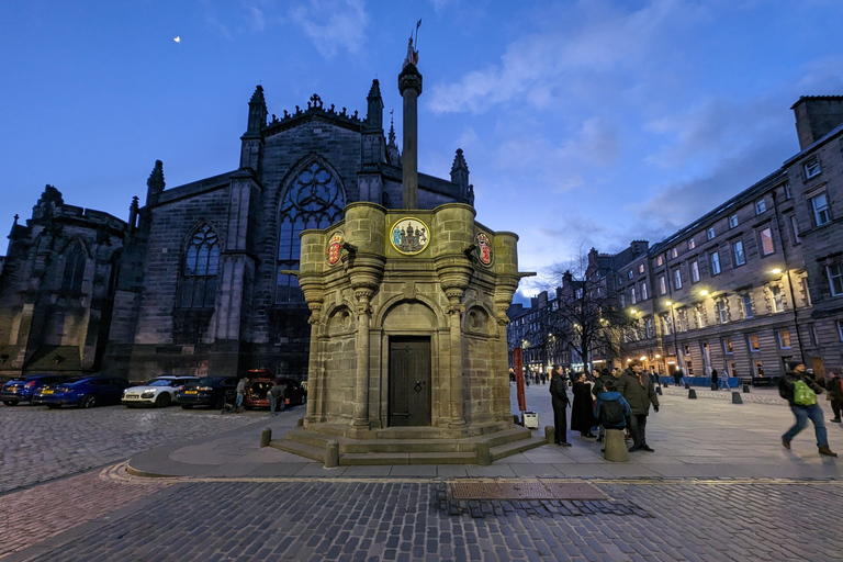 Edinburgh: Ghosts, Mysteries, and Witches Tour