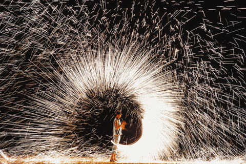 Marrakech: Giro nel deserto di Agafay in quad e cammello con cena spettacolo