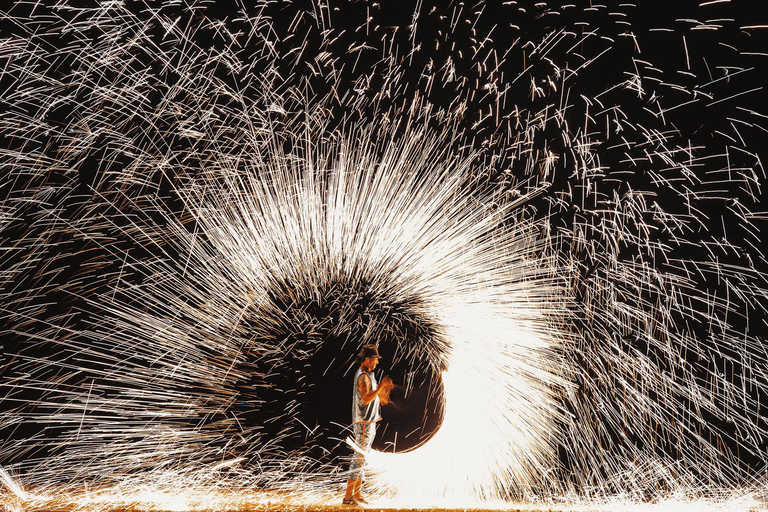 Marrakech: Giro nel deserto di Agafay in quad e cammello con cena spettacolo