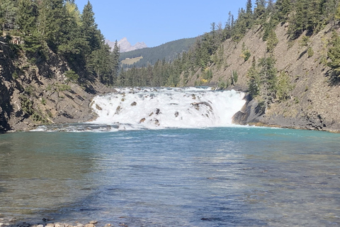 Minivan na lotnisko: Banff  CalgaryCzarter minivana: z Calgary do Banff