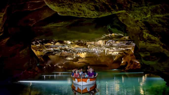 Desde Valencia: Visita guiada a las Cuevas de San José con paseo en barco