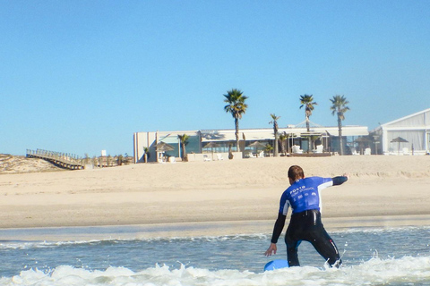 Dzień surfingu w Porto Surf School 3-godzinna lekcja surfingu z transportem3-godzinna lekcja surfingu z Porto Surf School