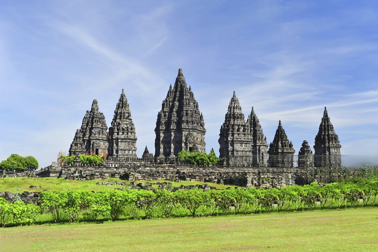 Yogyakarta: Prambanan Temple Private Tour Prambanan Temple allincluded with Guided