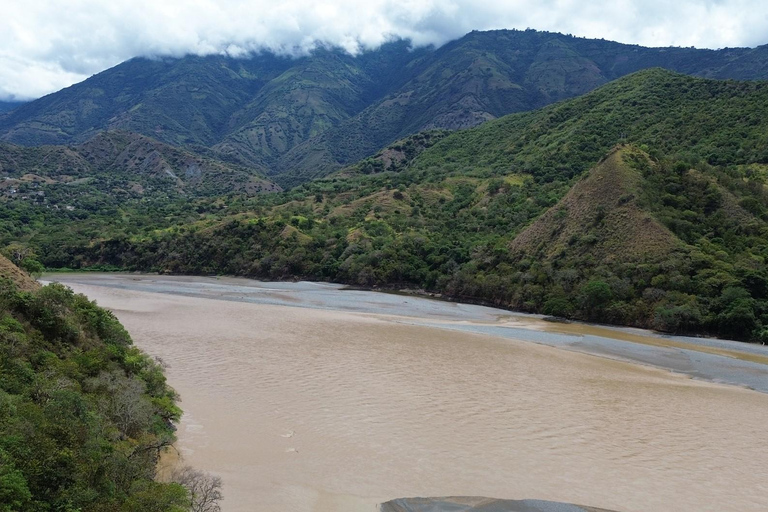 From Medellín: Santa Fé de Antioquia Private Day Trip