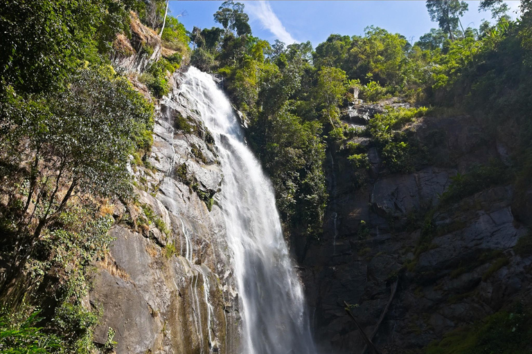 Phnom Penh: A Day Trip CHONLOS WATERFALL Hiking Adventure
