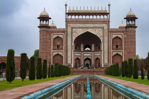 Taj Mahal: Rondleiding met voorrangstoegangService in Agra: Alleen professionele gids