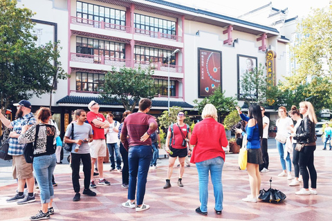 Visita guiada a pie por Shanghai: Lo más destacado de la ciudad en 4 horasRESERVA TU PLAZA - Recorrido a pie por lo más destacado de la ciudad de Shanghai