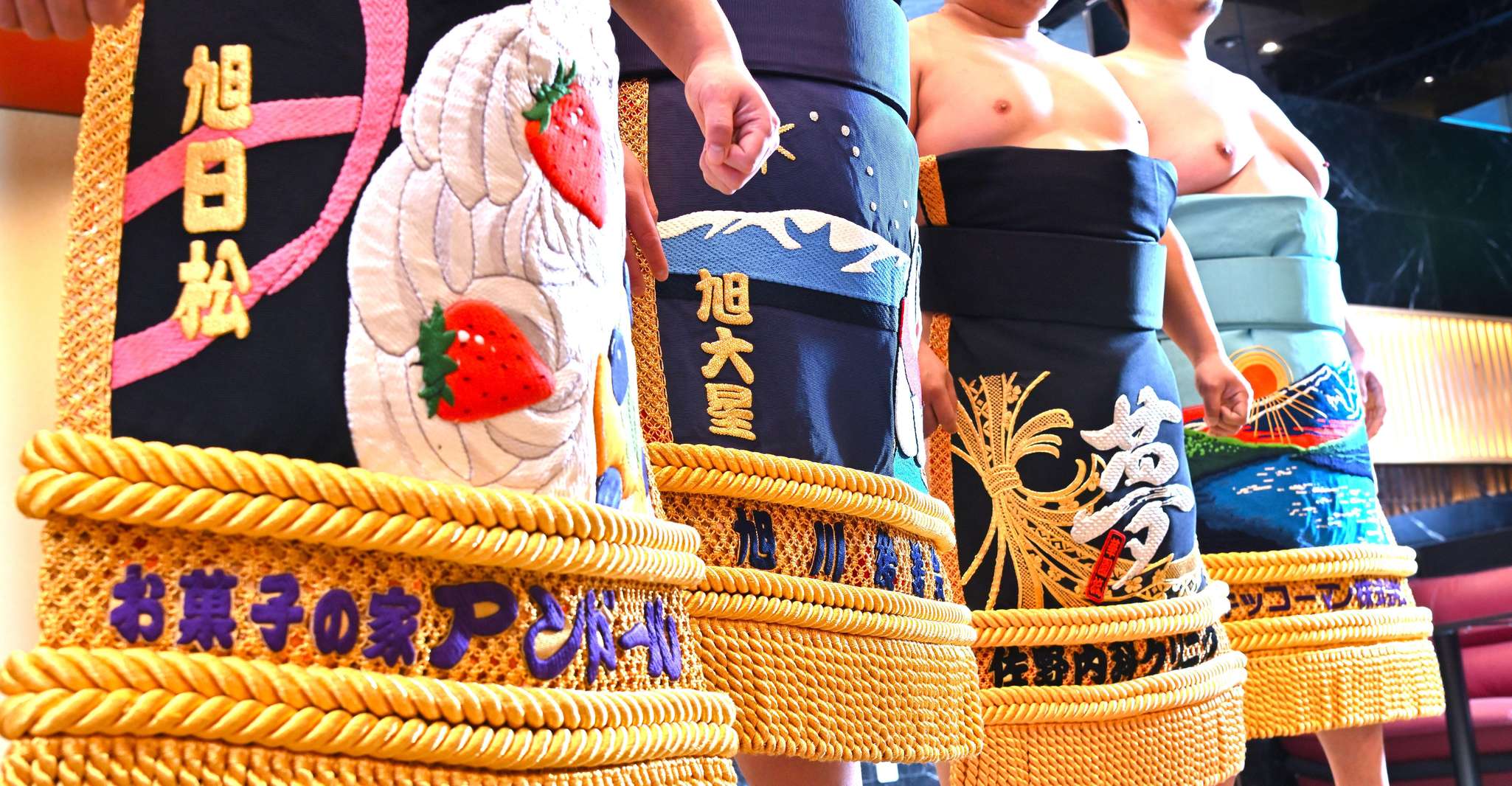 Tokyo:Luxury Sumo Show Experience & Japanese cuisine & Drink photo 12