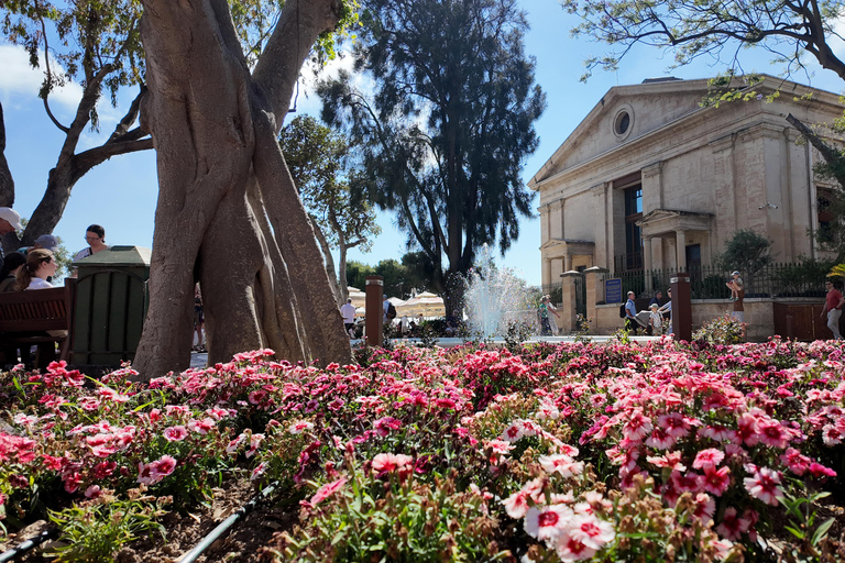 Valletta: 2.5h Walk with Local Guide, History & Stories