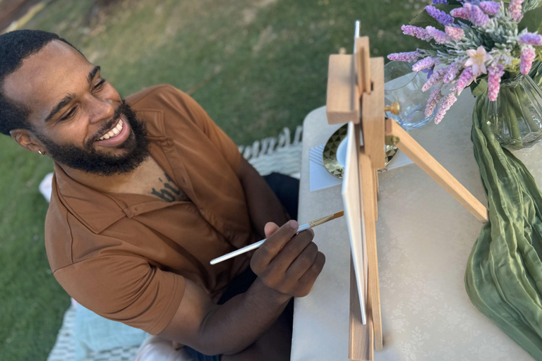 هونولولو: نزهة فاخرة على شاطئ البحر ورسمهونولولو: نزهة فاخرة على شاطئ البحر وتجربة الرسم