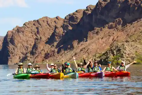 Von Las Vegas aus: Emerald Cave Guided Kayak Tour