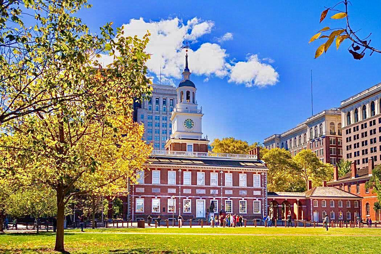 From NY: Lancaster Pennsylvania and Philadelphia day Tour English Tour