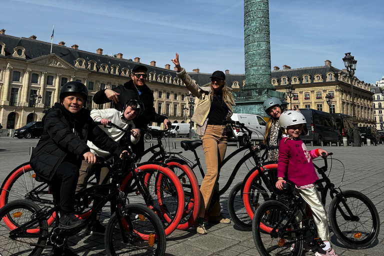Paris: Guided City Highlights Bike Tour Day Tour