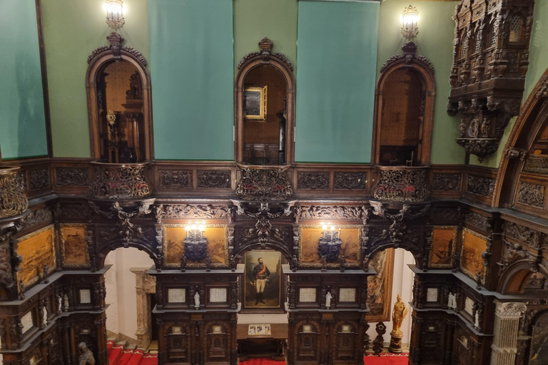 Day Trip from Bucharest:Peleș Castle,Dracula Castle & Brașov