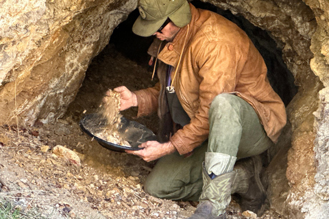 Kern County: Gold Panning Experience