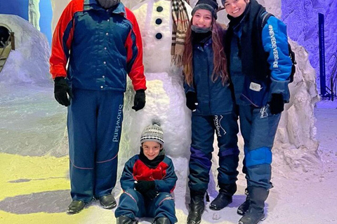 Riyadh Snow City: Inclusive 3-Hour Entry with Gear Provided