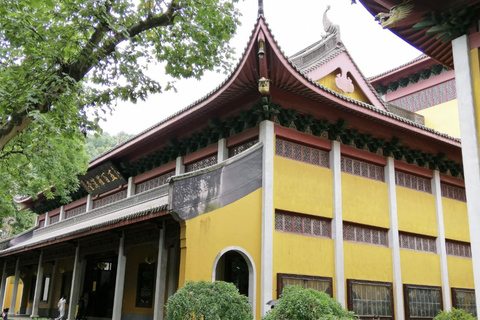 From Shanghai: West Lake Hiking Day Trip with Longjing Tea private tour option