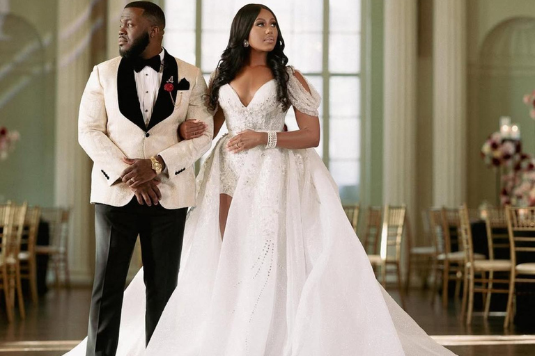 Cattura il matrimonio dei tuoi sogni con il fotografo di punta Vaughn.Cattura il tuo matrimonio da sogno con il fotografo top Vaughn