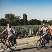 Ab Saint-Emilion: Halbtagestour mit dem Elektrofahrrad