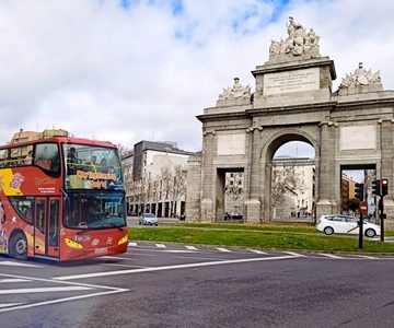 City Sightseeing Madrid Panoramic Bus Tour & Bookable Extras