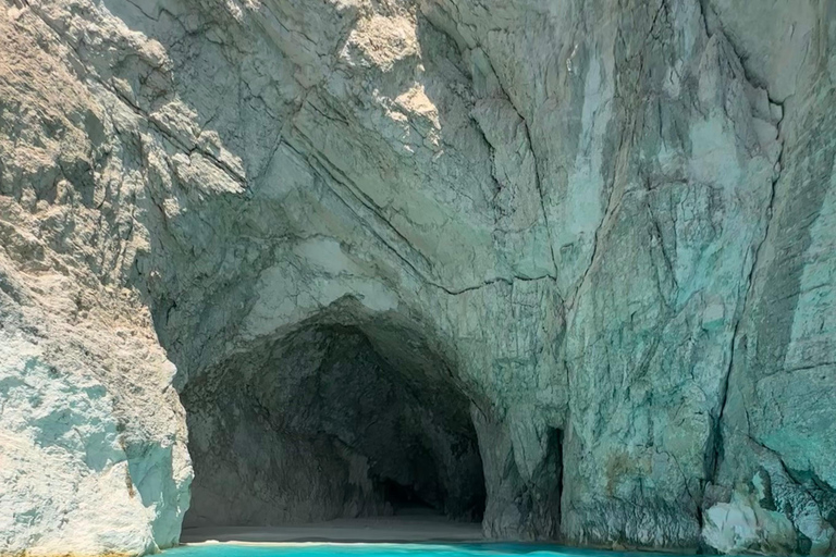 Zante Private Boat: Keri Caves, Mizithres, Eros Cave (max5)