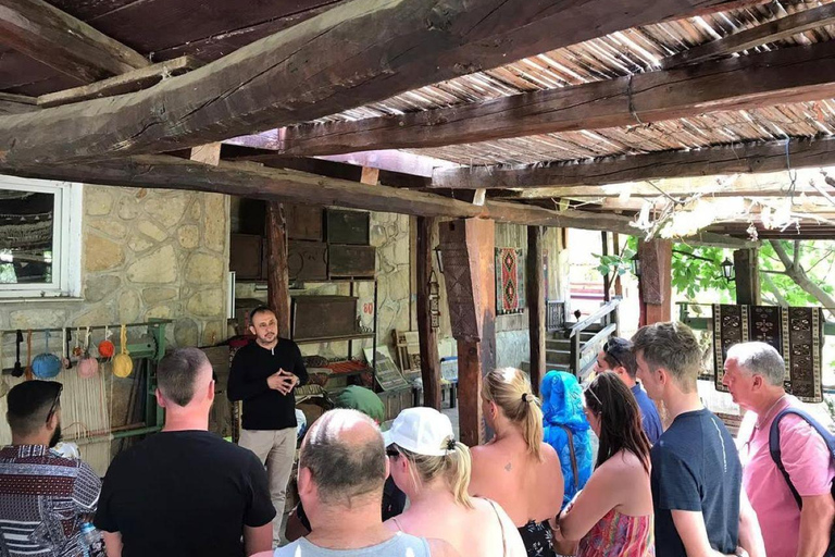 Bodrum: Etrim Village Artisan Experience with Weaving