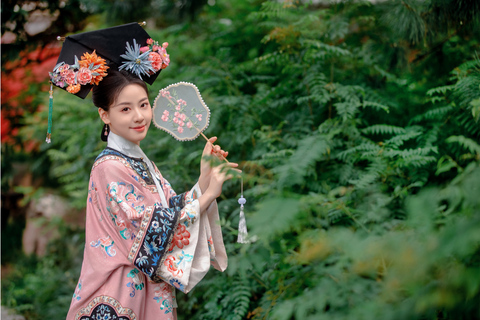 Peking: Ein chinesischer Qing-Dynastie Kostümverleih mit Styling