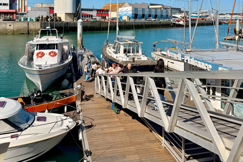 Les Sables d'Olonne: Guided Tour to the Phare des Barges Narrated Tour of the Phare des Barges Lighthouse – Les Sables-d'Olonne